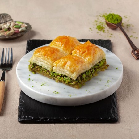 Özel Kare Baklava