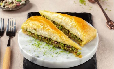 Havuç Dilimi Baklava ile Farklı Bir Lezzet Deneyimi